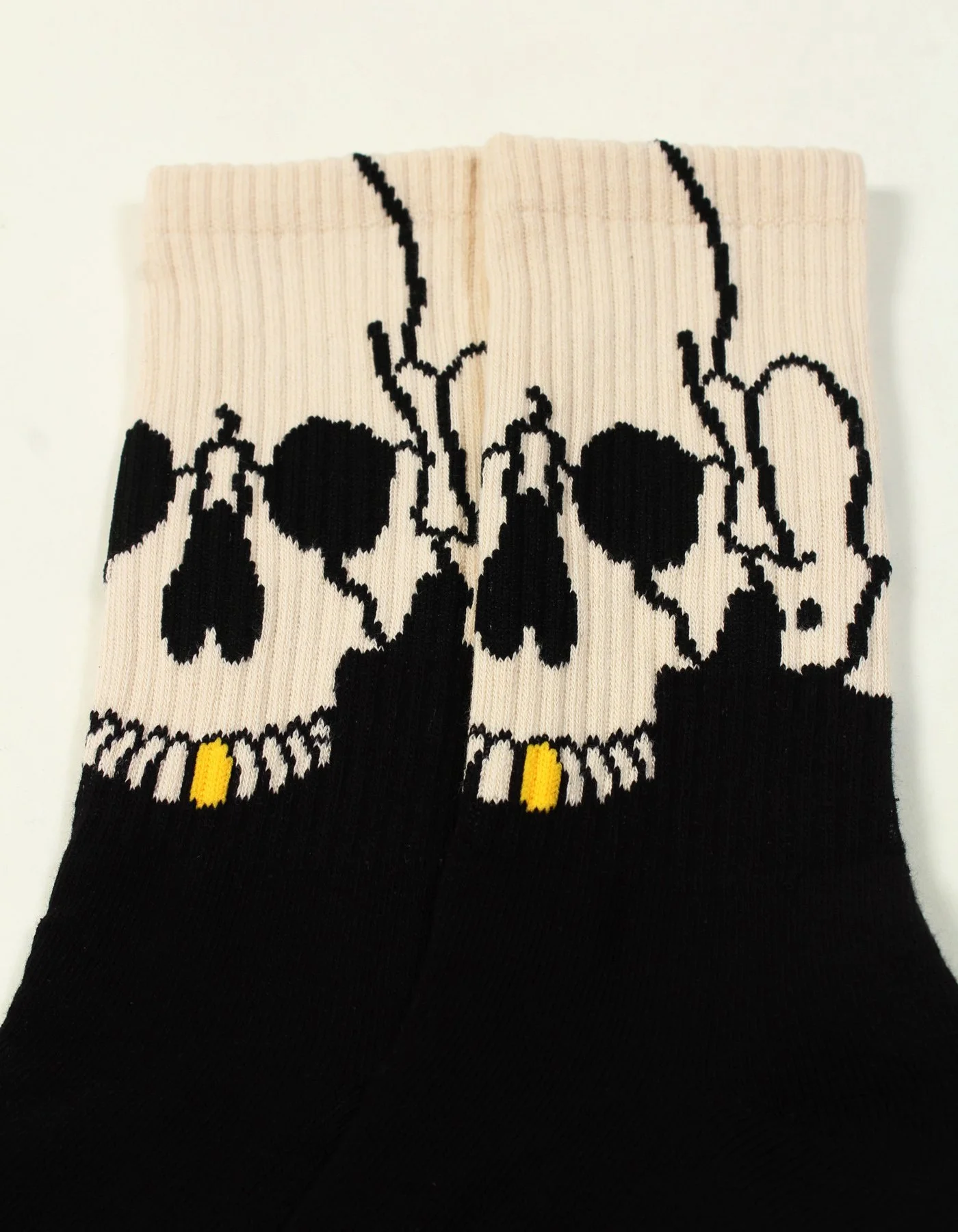 SKULL SOCKS - WHITE | Prospective Flow | Japanese Fashion for Men